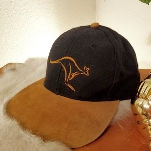 Kangaroo suede snapback